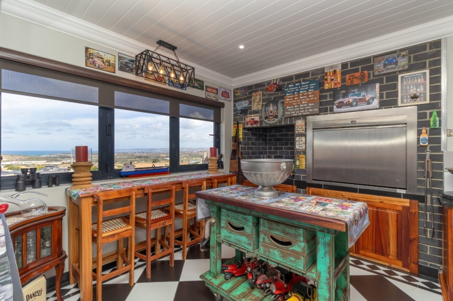 4 Bedroom Property for Sale in Monte Christo Western Cape